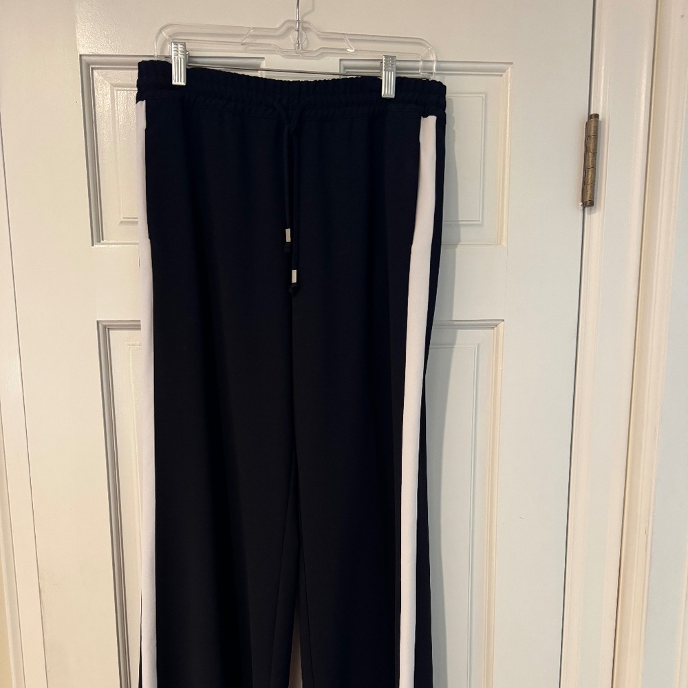 Alice + Olivia black pants with white stripe size 10, made in USA, worn once